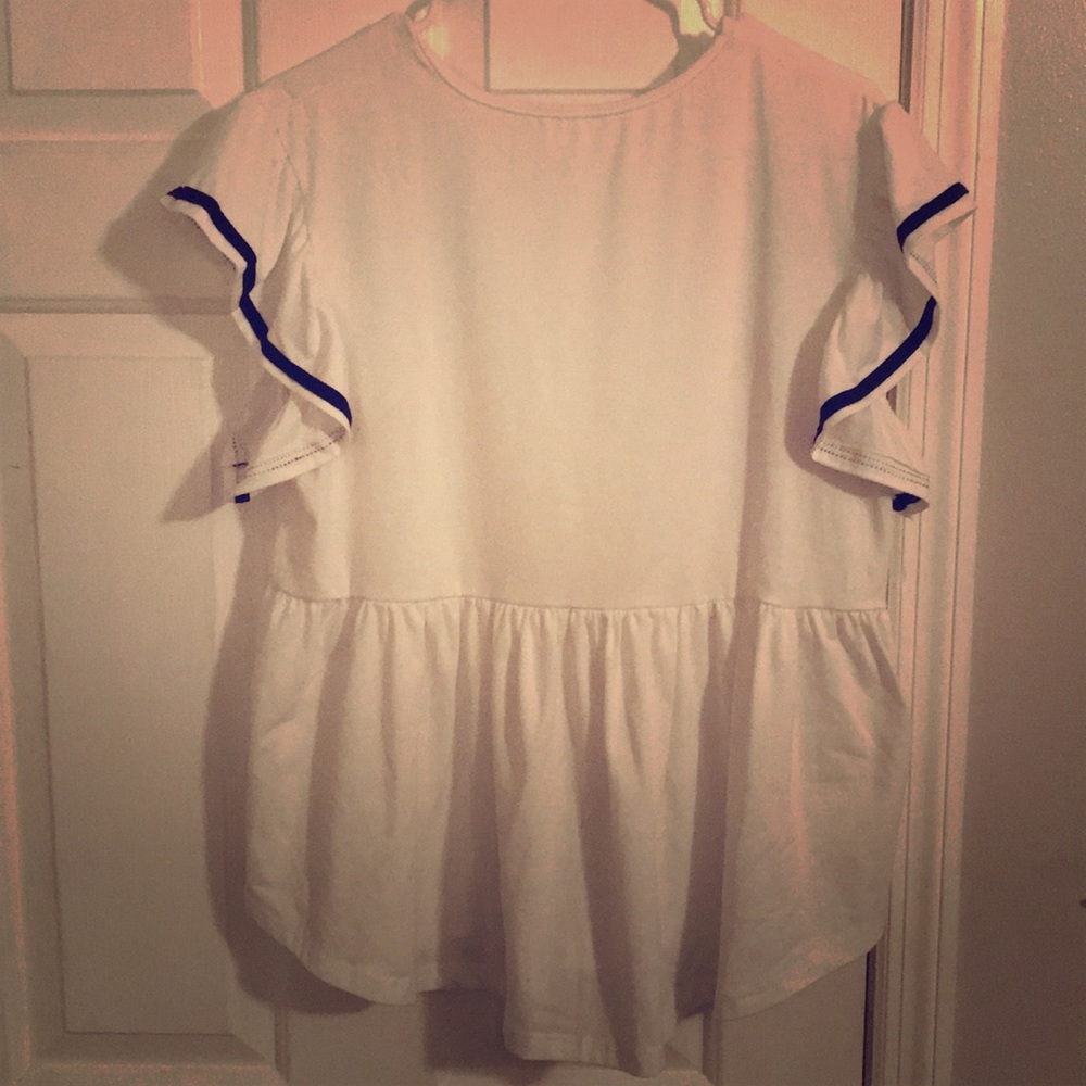 White shirt, black stripe